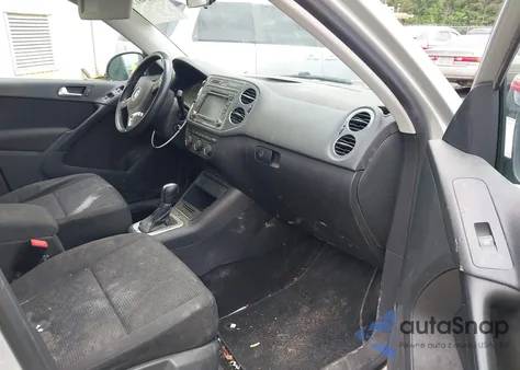 2015 Volkswagen Tiguan S from USA, damaged, VIN WVGAV7AX6FW505987